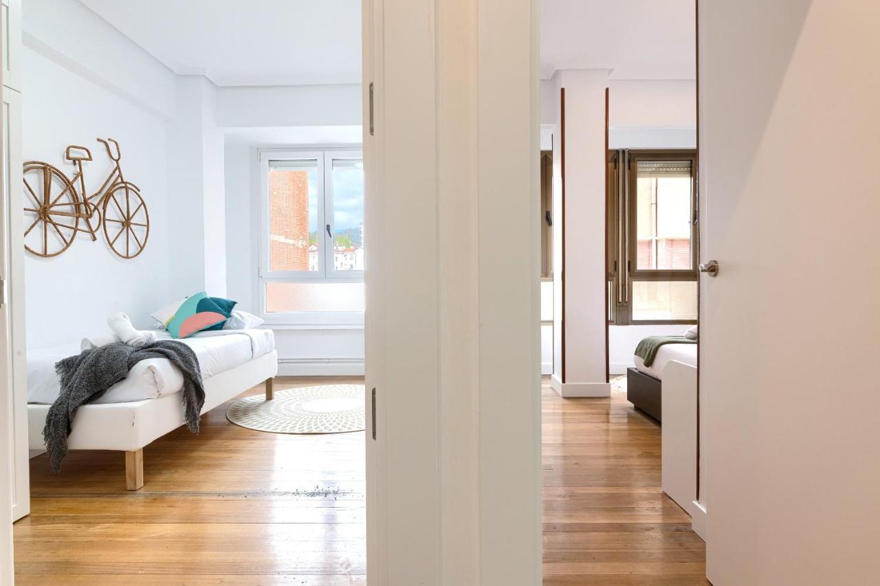Apartament Iturribide Hogar Moderno Junto Al Metro Bilbao Zewnętrze zdjęcie