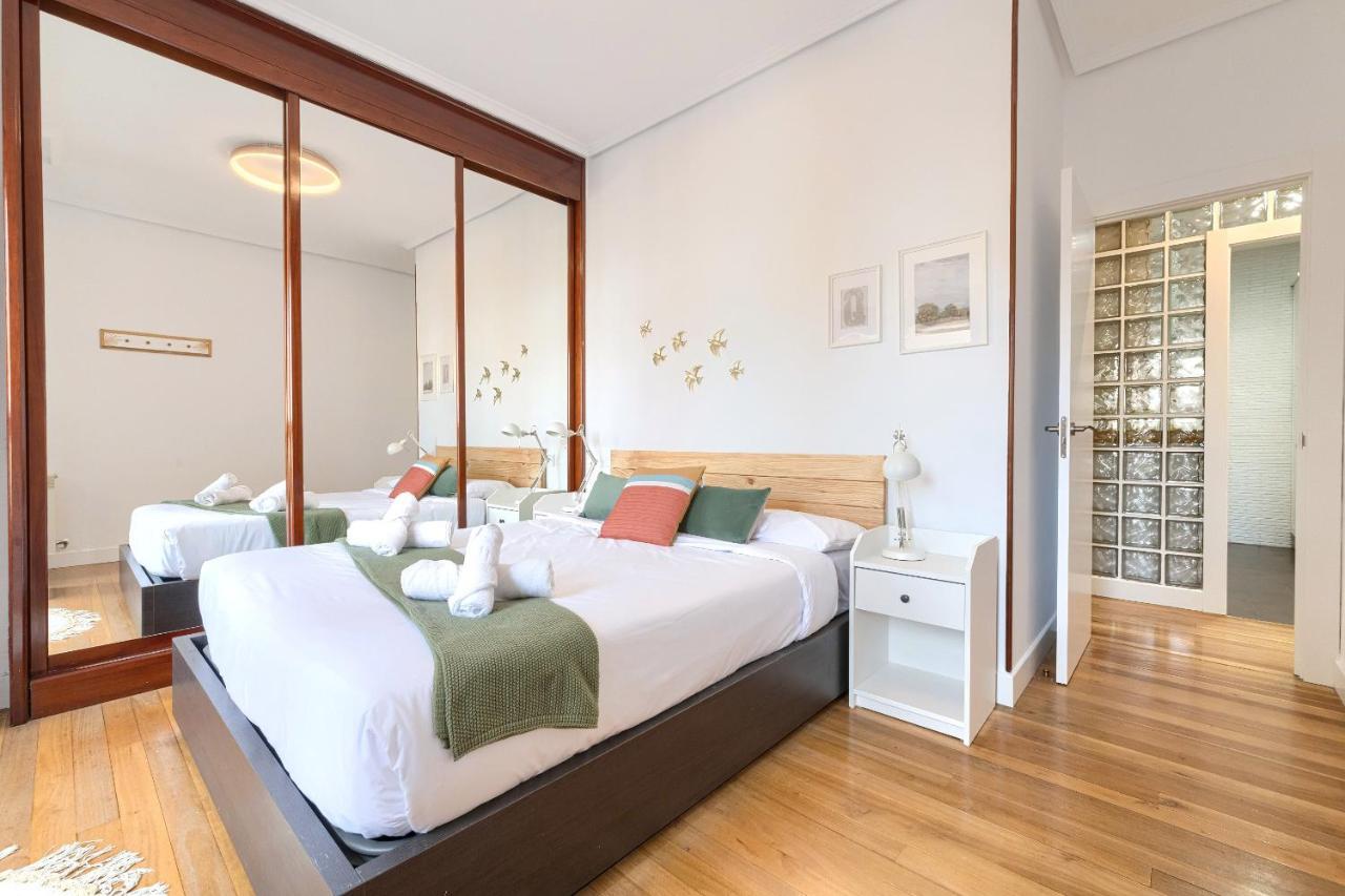 Apartament Iturribide Hogar Moderno Junto Al Metro Bilbao Zewnętrze zdjęcie